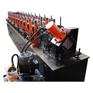 Rouleau de rail de guidage de <span class=keywords><strong>porte</strong></span> d'obturation en U formant la machine - Product Image 1