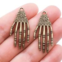 Pendentifs breloques en alliage d'argent antique de 42 mm, motif main de squelette gothique punk effrayant pour Halloween, pour la fabrication de bijoux DIY