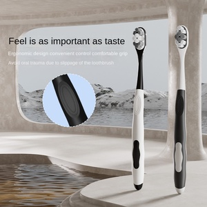Cepillo de dientes de alta calidad para adultos, de mango único, con diez mil cerdas suaves, diseño de empalme blanco, en caja, para uso doméstico. - Product Image 1
