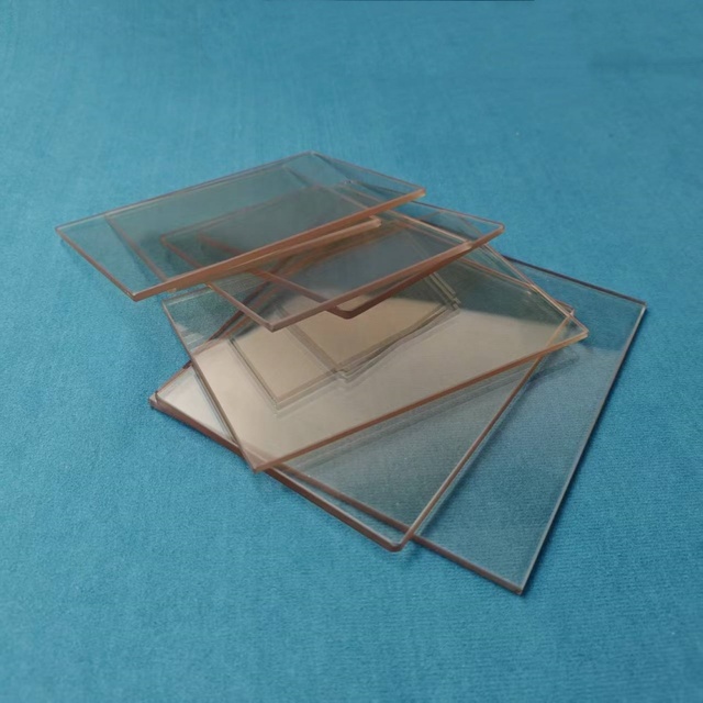 Lead the Industry CE/SGCC Fireproof and Infrared Radiation clear Ceramic Glass with Open Flame for Fireplace/stove Use