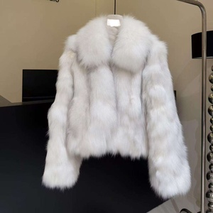 Nuova Pelliccia Invernale 2025 da Donna Giacca in Pelle di Volpe Artificiale Personalizzata Cappotto <span class=keywords><strong>Corto</strong></span> alla Moda in Finta Pelliccia - Product Image 5