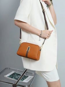 กระเป๋าสะพายไหล่ผู้หญิง กระเป๋าหนังวัวแท้ กระเป๋าใส่โทรศัพท์แบบสะพายข้าง กระเป๋าถือสุภาพสตรี - Product Image 5