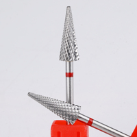 Prix de gros 3/32 "fraises à cuticules russes forme conique mèches à ongles en carbure utilisées pour les salons de manucure