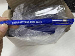 Stylo Gel Xd81 Promotionnel Personnalisé en Carbone Givré 0,5 mm pour Signature Professionnelle, Bureau, Étudiant et Examen - Product Image 6