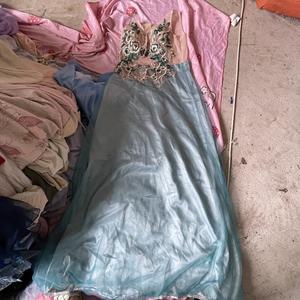 <span class=keywords><strong>Venta</strong></span> a granel <span class=keywords><strong>de</strong></span> fábrica, vestido <span class=keywords><strong>de</strong></span> <span class=keywords><strong>fiesta</strong></span> elegante, sin mangas, <span class=keywords><strong>ropa</strong></span> <span class=keywords><strong>usada</strong></span> larga, vestido <span class=keywords><strong>de</strong></span> <span class=keywords><strong>fiesta</strong></span> <span class=keywords><strong>de</strong></span> noche usado para mujer, <span class=keywords><strong>ropa</strong></span> <span class=keywords><strong>de</strong></span> segunda mano - Product Image 2