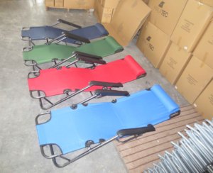 <span class=keywords><strong>Tumbona</strong></span> <span class=keywords><strong>Plegable</strong></span> Moderna de Acero Inoxidable de 2 Piezas <span class=keywords><strong>con</strong></span> Reposapiés Portátiles para Patio, Parque y Uso en Exteriores de Hoteles - Product Image 6