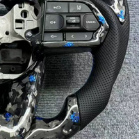 Volant de voiture en carbone forgé bleu personnalisé, adapté aux Toyota Hilux LC300 Hilux Fortuner Land Cruiser GR Corolla LC79