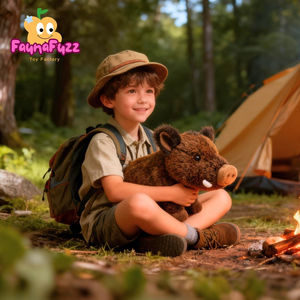 ตุ๊กตาหมูป่าซาฟารีเหมือนจริง นุ่มพิเศษ ผลิตจากโรงงานโดยตรง ใยฝ้าย PP มาตรฐาน EN71 ปรับแต่งได้ ของเล่นเด็กคลายเครียด - Product Image 1