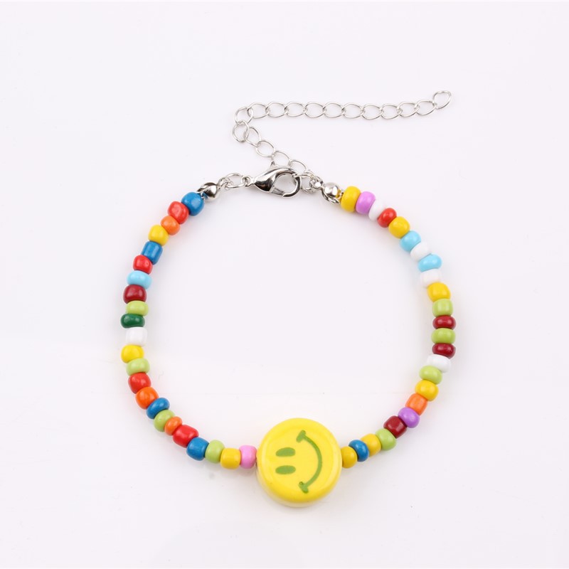 collar de cara sonriente