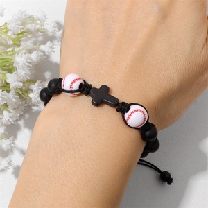 Pulseras de Fútbol para Mujeres y Hombres, Brazaletes Deportivos Inspirados en el Fútbol, Joyería del Campeonato Mundial de Fútbol de EE. UU. - Product Image 5
