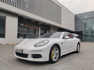 <span class=keywords><strong>Porsche</strong></span> Panamera 3.0T Twin Turbo V6 Fastback d'occasion 2014, propulsion arrière, suspension pneumatique, toit ouvrant, voiture de luxe exécutive - Product Image 1