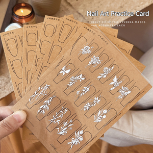 Carte d'entraînement à la peinture d'ongles en plastique réutilisable pour débutants – Outil de <span class=keywords><strong>dessin</strong></span> manuel pour la pratique du nail art - Product Image 2