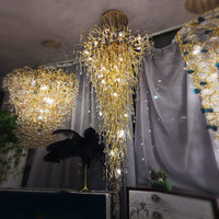 Lustre en cristal de luxe avec branches dorées, suspension en cascade en forme de goutte d'eau pour escalier, hall d'entrée, villa, hall d'hôtel et plafonds hauts