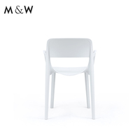 Fabricants M & W vente en gros dossier simple chaise de réception en plastique résine chaise pliante réception d'hôtel chaise blanche