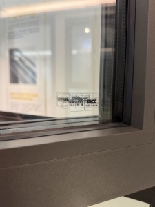 Fenêtre oscillo-battante personnalisée à rupture de pont thermique en aluminium, <span class=keywords><strong>quincaillerie</strong></span> pour fenêtre oscillo-battante <span class=keywords><strong>Roto</strong></span> - Product Image 3