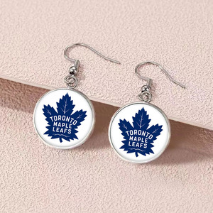 Boucles d'oreilles personnalisées pour équipe de hockey, vente en gros de bijoux pour équipes sportives, acier inoxydable 18 mm, cadeaux pour joueurs de la LNH - Product Image 6