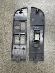Accesorios para Auto YBJ, Interruptor Interior de Ventana para Cabina Individual, para <span class=keywords><strong>Land</strong></span> <span class=keywords><strong>Cruiser</strong></span> 70 78 2007-2024, LHD/RHD, Gris Beige, Botón del Panel de la Puerta LC79 - Product Image 5