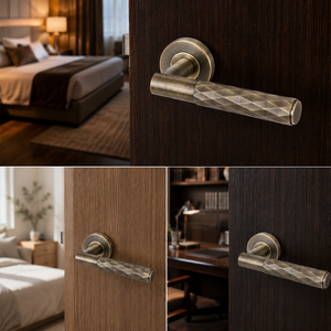 Maniglia per Porta Interna in Acciaio Inox 304 con Motivo a Diamante, Certificata BSCI, per il Mercato Europeo - Product Image 1