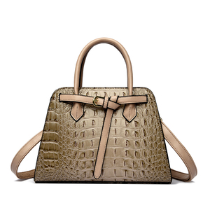 Fashionable Lady's PU Geometric Rivet Zipper Durable Anti-Theft Portable <b>Shoulder</b> <b>Strap</b> Handbag. 2026 New Model Luxury Designer - Product Image 3
