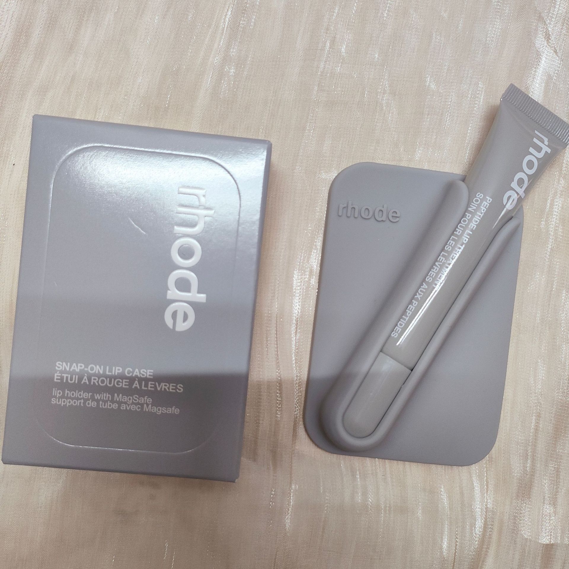 Grigio senza profumo