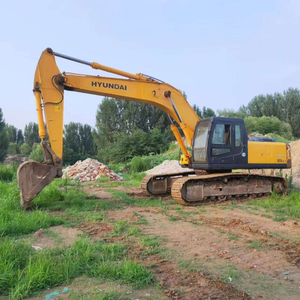 Excavatrice sur chenilles Hyundai 305LC-7 d'occasion, capacité de la benne de 1,38 m, poids opérationnel de 30 tonnes, moteur et boîte de vitesses de haute qualité, PLC - Product Image 4