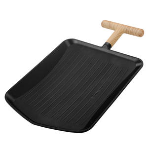Plaque de barbecue rectangulaire antiadhésive pour le camping en plein air et l'usage domestique avec poignée en bois, facile à nettoyer - Product Image 5