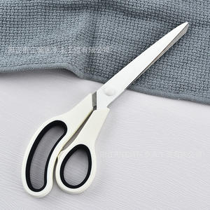 กรรไกรทำครัวเรือนยี่ห้อหยางเจียง สีขาว ขนาด 10 นิ้ว หัวตรง สำหรับใช้ในบ้าน สำนักงาน งานเย็บปักถักร้อย งานฝีมือ DIY เครื่องมือตัด - Product Image 5