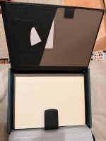 Carpeta de Presentación de Lujo con Cierre Magnético Seguro, Carpeta Portafolios de Cuero Vegano con Bolsillos, Logotipo Empresarial Personalizado