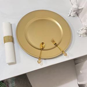 Assiettes de fête rondes en plastique de 13 pouces, décoratives, dorées, argentées, de différentes couleurs, pour la décoration de la maison, des mariages et des fêtes - Product Image 3