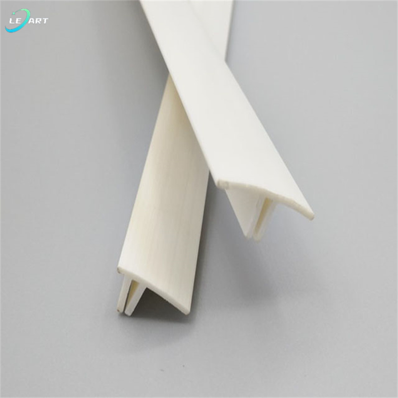 Couvercle de profilé PVC-1