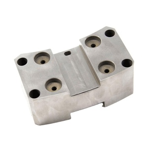 เครื่องกลึง CNC 4 แกนแบบกำหนดเองสำหรับการแปรรูปชิ้นส่วนสแตนเลส OEM สกรู หมุด ข้อต่อชิ้นส่วนยานยนต์ จัดส่งรวดเร็ว - Product Image 5