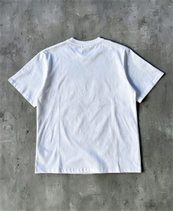 Hong Guan Manufacturers – T-shirt homme personnalisé en coton tricoté 100 % doux et respirant, à manches courtes, style streetwear, motif artistique - Product Image 2