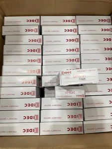 Relé IDEC RU2S-D24 RU2S-A220 de 8 Pines, Nuevo - Product Image 5