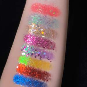 Palette de fards à paupières pailletés imperméables à 9 couleurs, sans colle, maquillage de scène, foncé, grand, ultra-brillant - Product Image 4