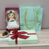 Bouquet de mariée fini en crochet, pendentif poupée fille tricotée à la main, coffret cadeau Saint-Valentin - Stock US