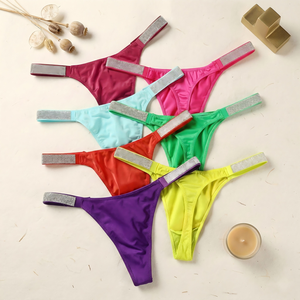 Tanga de satén de seda transpirable con letras de diamantes de imitación brillantes para mujer, lencería sexy, bragas íntimas femeninas 2026 - Product Image 2