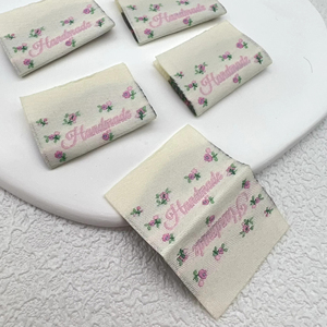 Fuente personalizada de fábrica personalizada, venta al por mayor, cinta de Etiquetas tejidas de tela privada, etiquetas de ropa para mujer, Etiquetas tejidas - Product Image 4