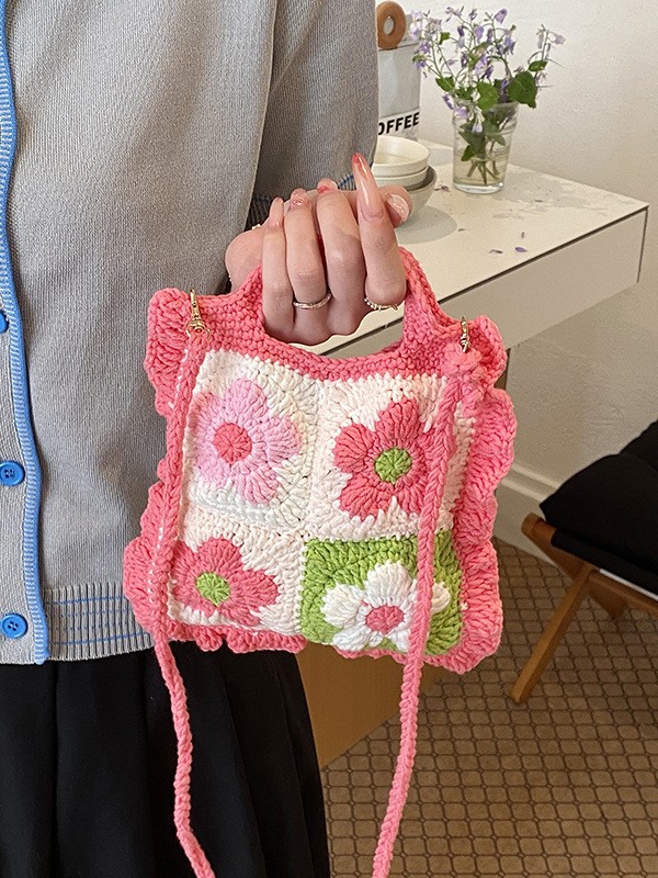 グラニースクエアの編み物であなたのルックスと感情を定義する