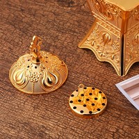 Nouveau Arrivé 2023 Élégant Bakhoor Grande Plaque Métallique Or Arabe Parfum Encensoir Charbon De Bois Brûleur D'encens Titulaire Musulman Grande Taille