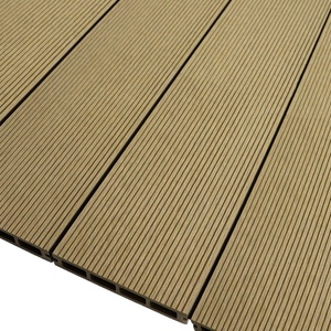Dalles de terrasse WPC de luxe antidérapantes à surface à rayures étroites <span class=keywords><strong>en</strong></span> composite bois-<span class=keywords><strong>plastique</strong></span> <span class=keywords><strong>pour</strong></span> extérieur, prix de gros <span class=keywords><strong>pour</strong></span> <span class=keywords><strong>piscine</strong></span> - Product Image 5