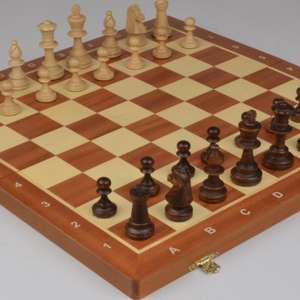 Jeu d'échecs polonais authentique RUNAN pour enfants, pièces en bois massif de haute qualité, pliable, écologique, personnalisable - Product Image 5