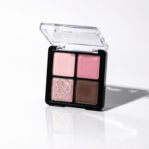 73 ลิตเติ้ล ซาโลเม พรีลูด ดินโต โนสตาลเจีย อายแชโดว์ พาเลท 4 สี สูตรเคบิวตี้ สำหรับทุกสภาพผิว - Product Image 1
