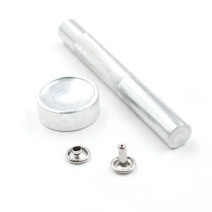 <span class=keywords><strong>Rivets</strong></span> de 10 mm, outil manuel, outils d'installation de <span class=keywords><strong>rivets</strong></span> métalliques, <span class=keywords><strong>mini</strong></span>-moules d'installation, clous, boîte d'accessoires, <span class=keywords><strong>rivets</strong></span> en cuir - Product Image 1