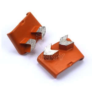รองเท้าเจียรเพชรแบบเปลี่ยนหัวได้ <span class=keywords><strong>EZ</strong></span> Change Arrow Segment สำหรับปรับระดับพื้นคอนกรีต ขัดเรียบ และเตรียมพื้นผิว - Product Image 2