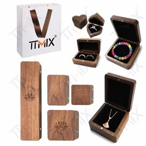 Custom Walnut Wood Jewelry Box Velvet High End Bracelet Bangle Ring Necklace Earrings Jewelry Gift Box with Engraving Logo