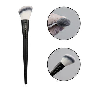 <span class=keywords><strong>Miglior</strong></span> singolo pennello sintetico per il trucco dei <span class=keywords><strong>capelli</strong></span> fondotinta con manico in legno nero per correttore e <span class=keywords><strong>balsamo</strong></span> per le labbra Private Label BB - Product Image 5