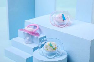 Toptan özelleştirilmiş 100% silikon bebek emzik gıda sınıfı Coaxing uyku artefakt diş çıkarma çocuklar yaşlı 0-12 ay için - Product Image 6