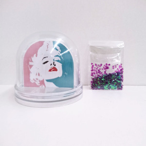 Cadre photo en acrylique léger à thème <span class=keywords><strong>de</strong></span> Noël vide avec paillettes <span class=keywords><strong>personnalisé</strong></span> pour l'éducation, les agences <span class=keywords><strong>de</strong></span> voyages, les salons professionnels, les cadeaux en gros - Product Image 4