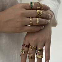 RINHOO Set Cincin Jari Baja Tahan Karat Berlapis Emas Gaya Vintage Prancis Geometris Hati Perhiasan Fashion yang Dapat Ditumpuk untuk Wanita Hadiah