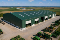 Bâtiment Agricole en Acier Préfabriqué Sur Mesure, Étable Fermé pour Bovins, Abri Ventilé pour Bétail, Entrepôt, Garage, Hangar